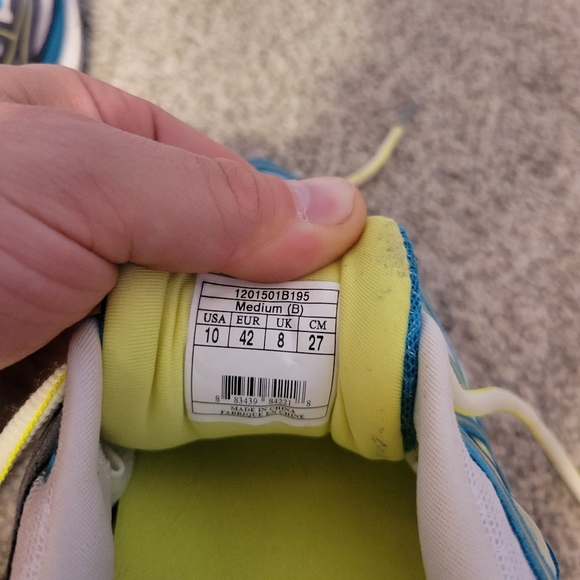Women's Brooks Running shoes size 10 - Picture 5 of 11